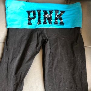 Outfit yoga pants and tank